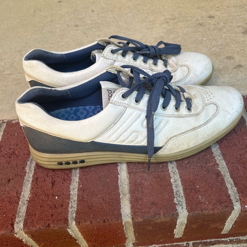 Men's Ecco Golf Shoes - Picture 1 of 4
